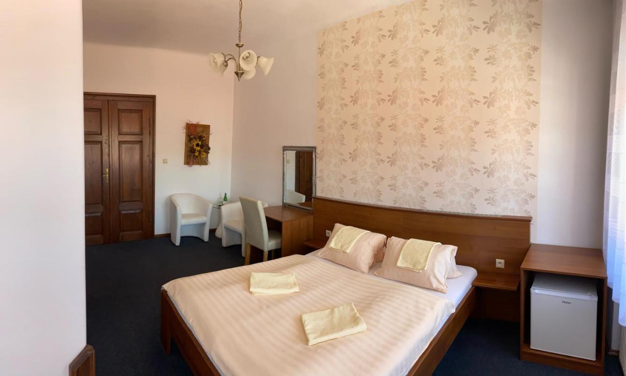 Pension Falko Český Krumlov Buitenkant foto