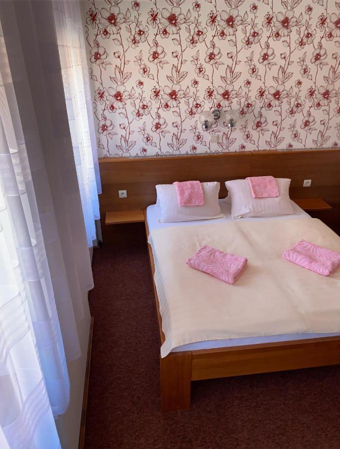 Pension Falko Český Krumlov Buitenkant foto